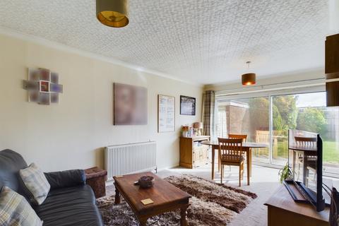8 Beaver Close, Lower Wick, Worcester, WR2 4EG