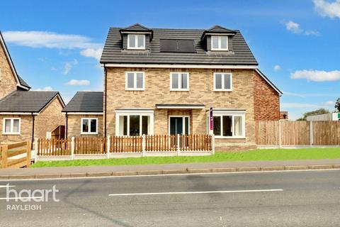 4 bedroom detached house for sale, London Road, Rayleigh