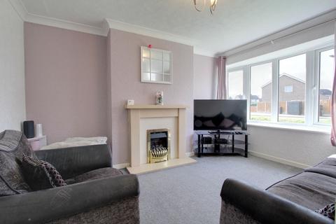 3 bedroom semi-detached house for sale, Woodlands Avenue, Immingham, DN40