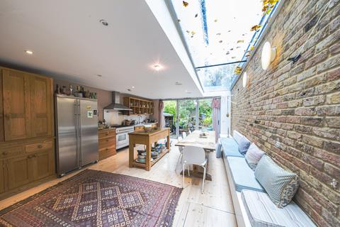 4 bedroom house for sale - Tennyson Road, London NW6