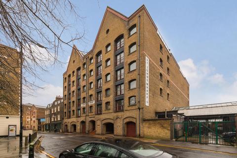 3 bedroom apartment for sale - St Johns Wharf, Wapping High Street, London, E1W