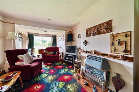 2 bedroom bungalow for sale, Pitman Close, Basingstoke