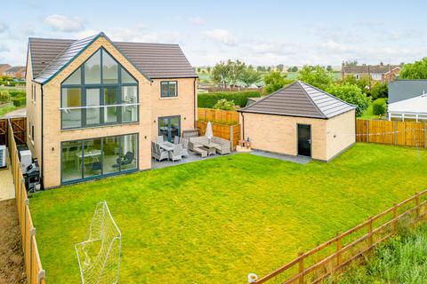 4 bedroom detached house for sale, Puttock Gate, Fosdyke