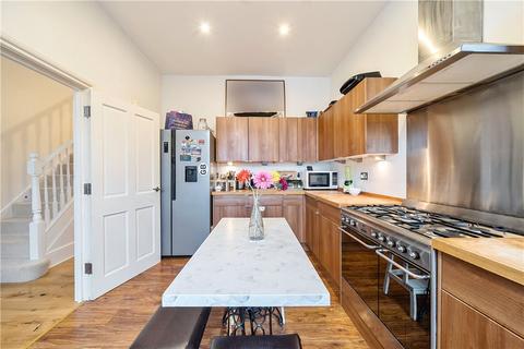 4 bedroom semi-detached house for sale - Vancouver Road, Forest Hill, London