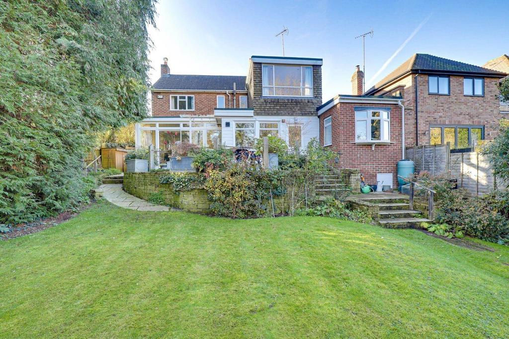 Blenheim Road, Caversham 4 bed detached house for sale £809,950