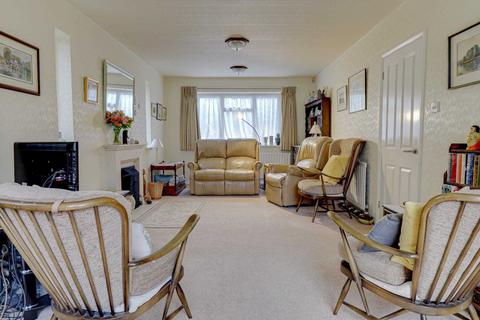82 Blenheim Road, Caversham, Reading, RG4 7RR