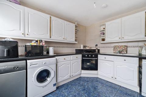 4 bedroom terraced house for sale, St. Katherines Road, Erith