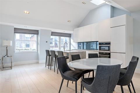 2 bedroom apartment for sale - Warwick Court, London, WC1R