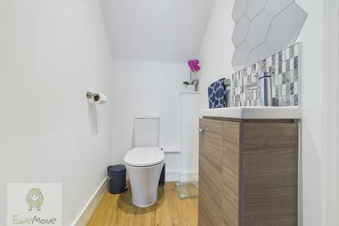 57 Cooling Road, Rochester, ME2 4RP