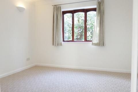 1 bedroom flat for sale, WOKING