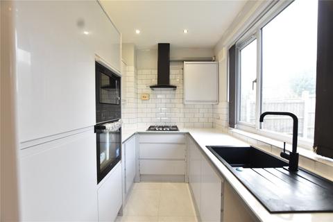 3 bedroom end of terrace house for sale, Lowe Green, Royton, Oldham, Greater Manchester, OL2