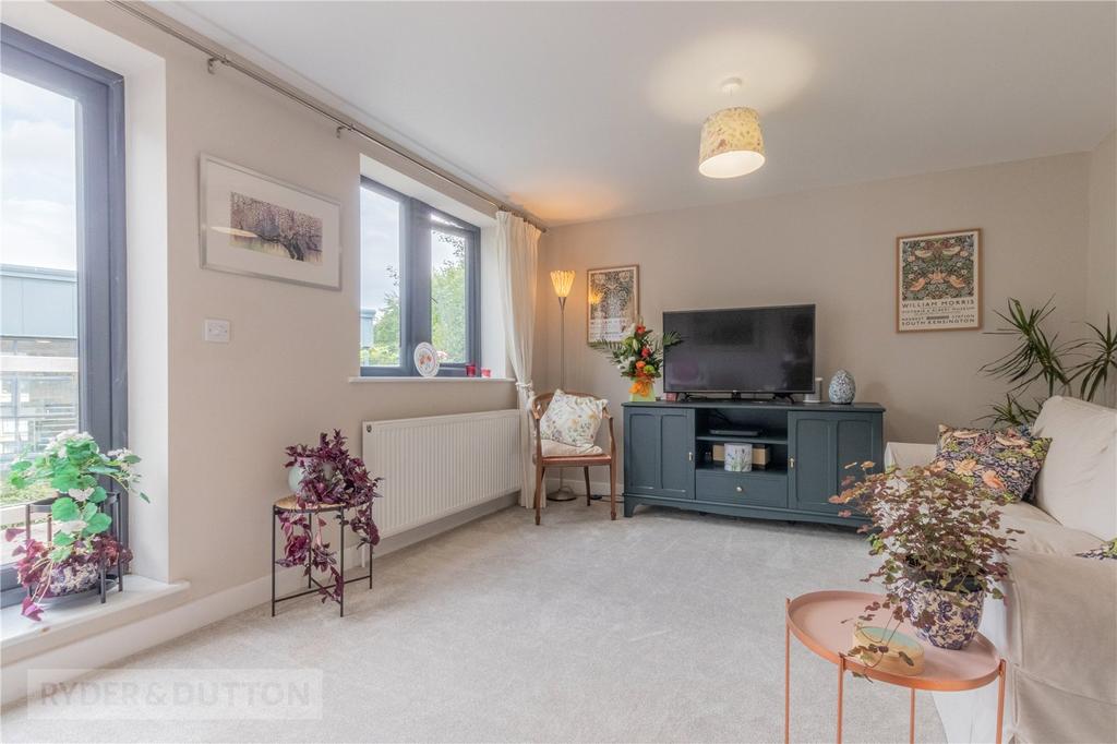 Bedroom/Sitting Room