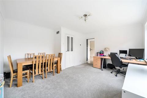 32 Alterton Close, Woking, GU21 3DD