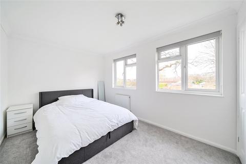 32 Alterton Close, Woking, GU21 3DD