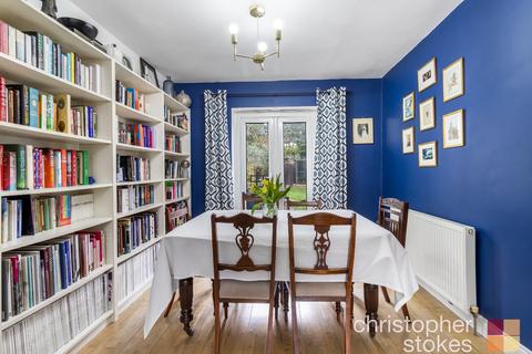 69 Flamstead End Road, Cheshunt, Waltham Cross, EN8 0JB