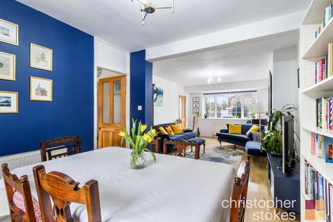 69 Flamstead End Road, Cheshunt, Waltham Cross, EN8 0JB