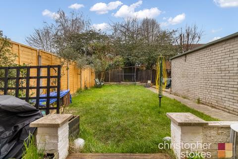 69 Flamstead End Road, Cheshunt, Waltham Cross, EN8 0JB
