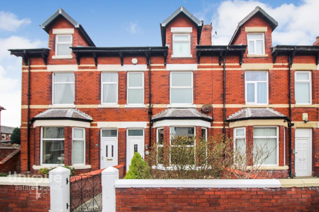 Alexandra Road, Lytham St. Annes... 4 bed terraced house for sale £