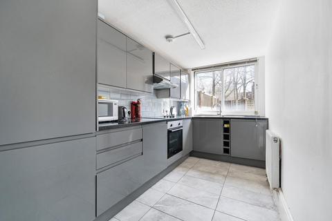 3 bedroom flat for sale, Dartmouth Close, Notting Hill