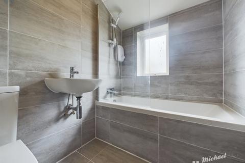 1 bedroom flat for sale, Arundel Green, Aylesbury, Buckinghamshire