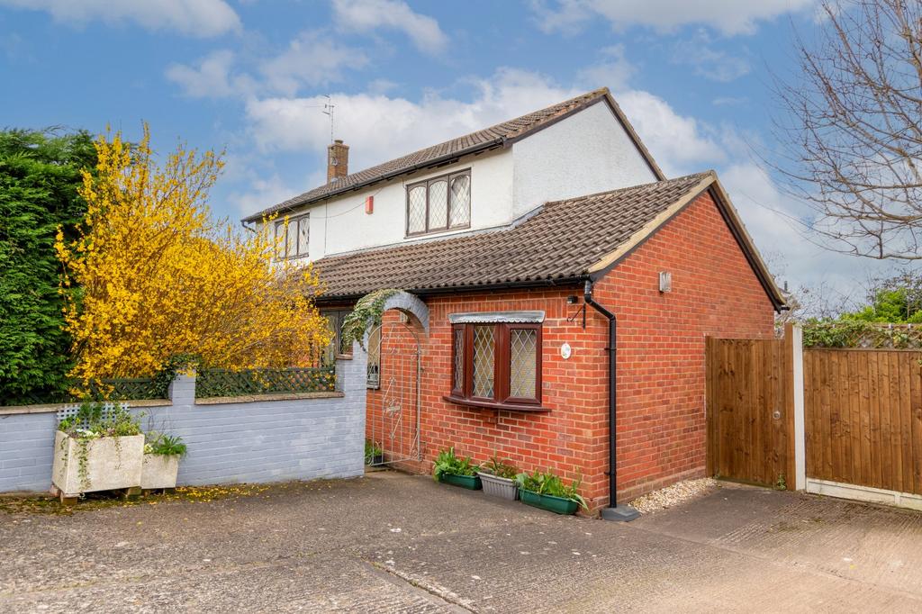 Sheringham Road, Worcester... 3 bed detached house for sale £330,000