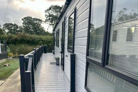 Lodge for sale, Range of Lodges Willowgrove Leisure Park, Preesall FY6