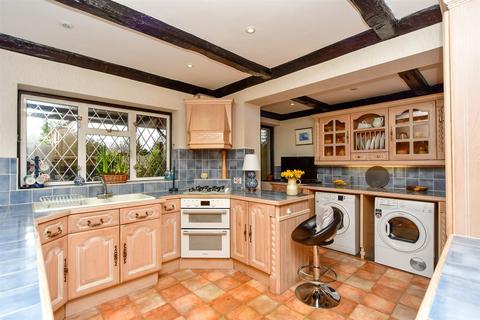 12 Millfordhope Road, Rochester, ME2 2TE