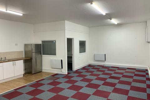 Office to rent - Chelmsford