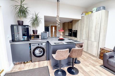 9 Aldrin Way, Maltby, Rotherham, S66 8QT