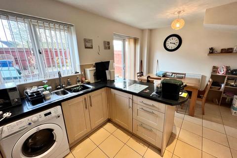3 bedroom terraced house for sale - Christie Lane, Salford, M7