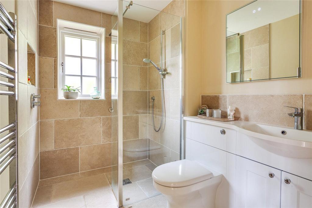 Adjacent Wet Room