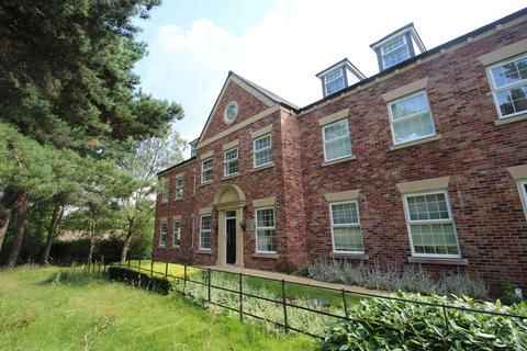 2 bedroom flat for sale, Woodlands Grove, Leeds, West Yorkshire, UK, LS16