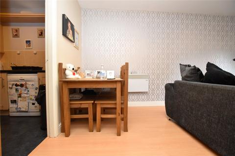 3 bedroom apartment for sale, 3 Heathcliffe Court, Bruntcliffe Road, Morley, Leeds, West Yorkshire