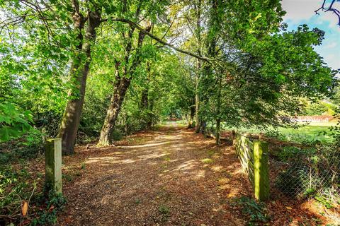 6 bedroom detached house for sale, Lockhurst Hatch Lane, Farley Green, Albury, Guildford, Surrey, GU5