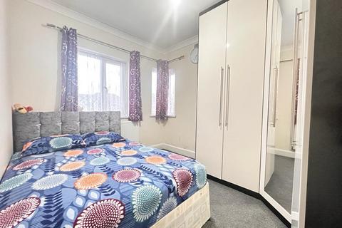 275a Lady Margaret Road, Southall, UB1 2PX