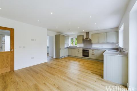 4 bedroom detached house for sale, White Horse Lane, Aylesbury HP22
