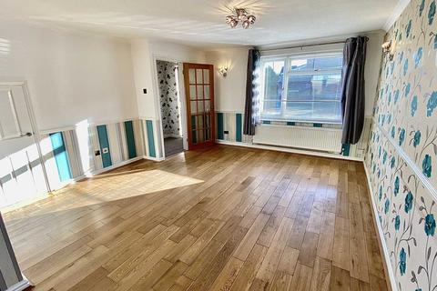 undefined, Fairmead Crescent, Rushden