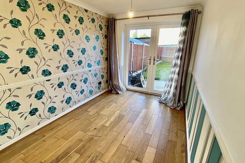 undefined, Fairmead Crescent, Rushden