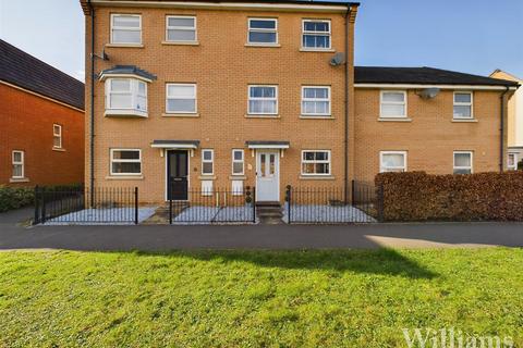 4 bedroom townhouse for sale - Paradise Orchard, Aylesbury HP18
