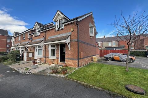 2 bedroom semi-detached house for sale - Haswell Gardens, north shields, North Shields, Tyne and Wear, NE30 2DP