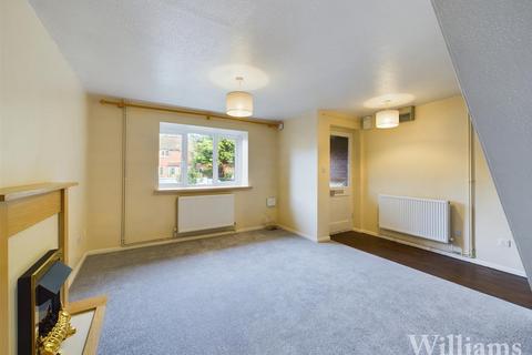 3 bedroom terraced house for sale, Brook Close, Aylesbury HP18