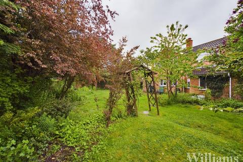 4 bedroom detached house for sale, Edgecombe Road, Aylesbury HP21