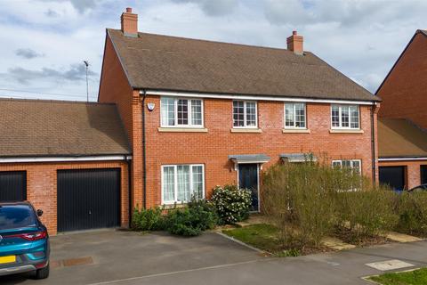 5 bedroom semi-detached house for sale - Ox Ground, Aylesbury HP18