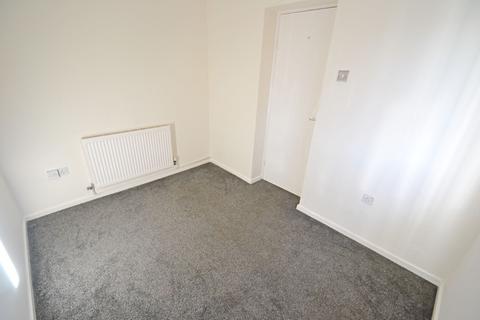 2 bedroom apartment to rent, Ivanhoe Court, Bolton, BL3