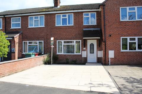 3 bedroom townhouse for sale, Sough Road, South Normanton, Derbyshire. DE55 2LE