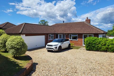 3 bedroom detached bungalow for sale, Crewkerne Road, Raymond`s Hill, Axminster