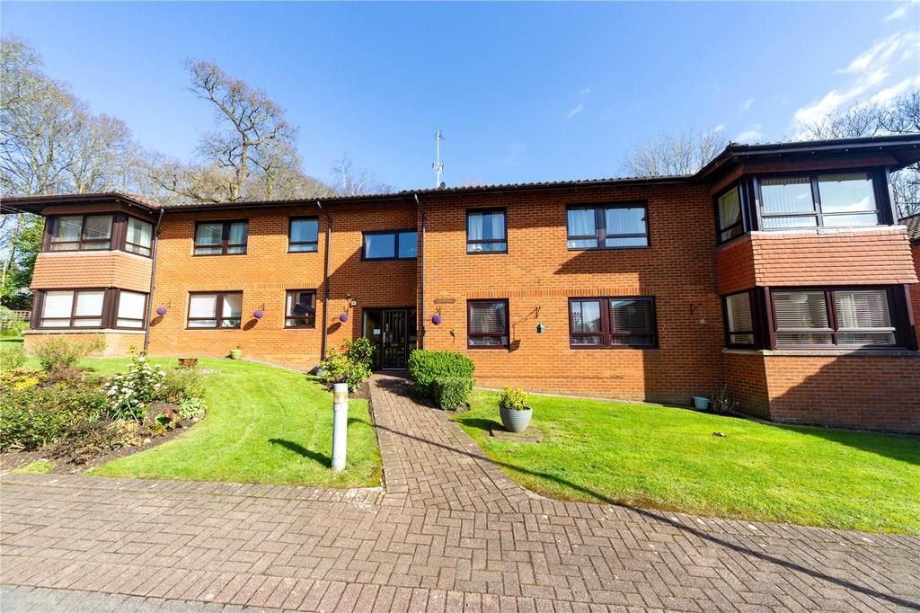 Gwent House, Glenside Court, Ty Gwyn... 2 bed apartment for sale £185,000