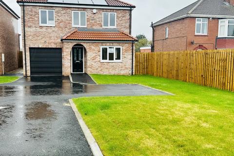 4 bedroom detached house for sale - Scawsby, Doncaster DN5