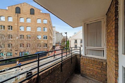 1 bedroom flat for sale, St Katharines Way, London, E1W