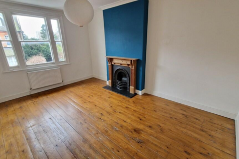 3 bedroom flat to rent, Flat 3 Myddleton